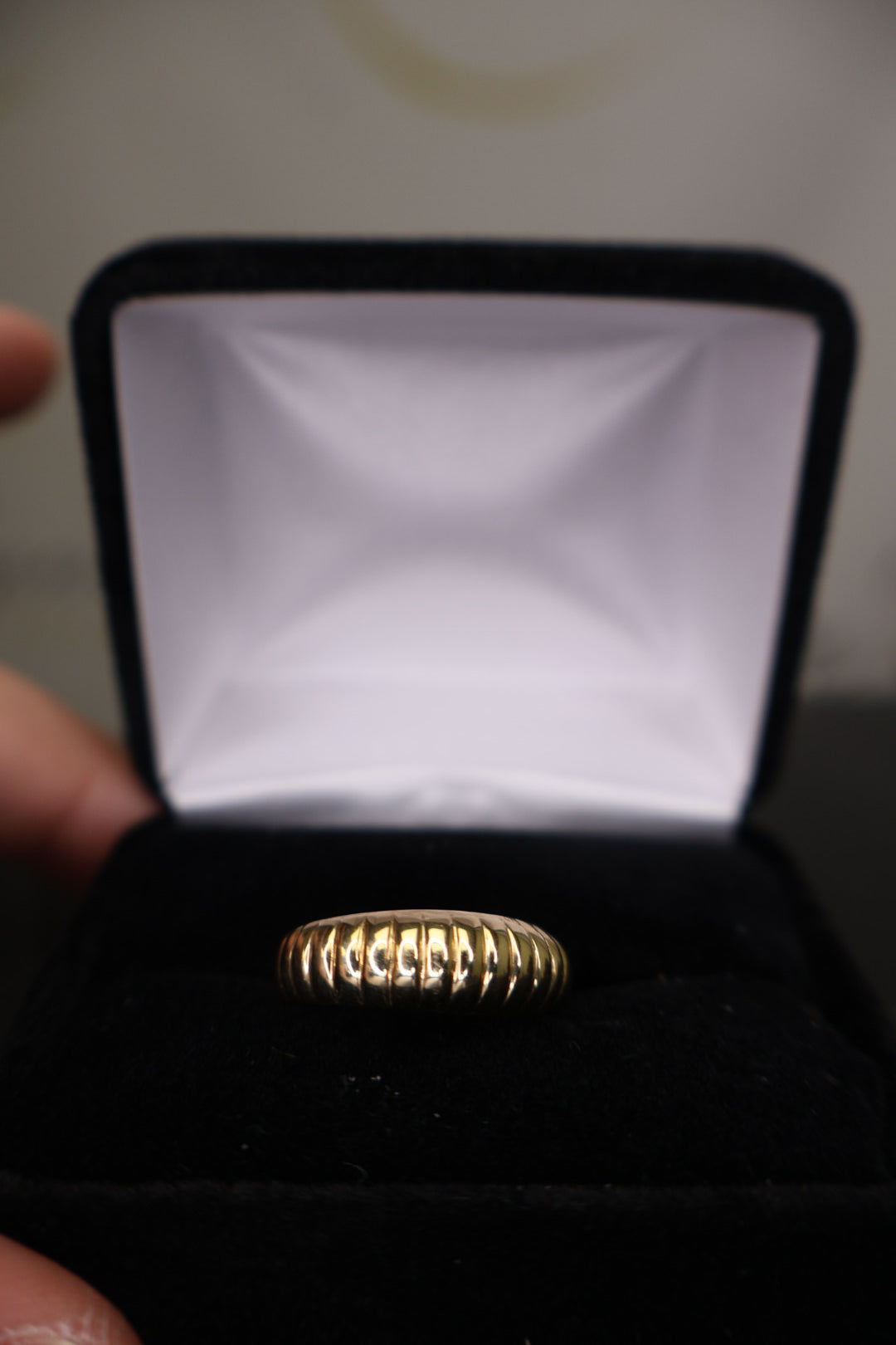 Ribbed Gold Band Ring