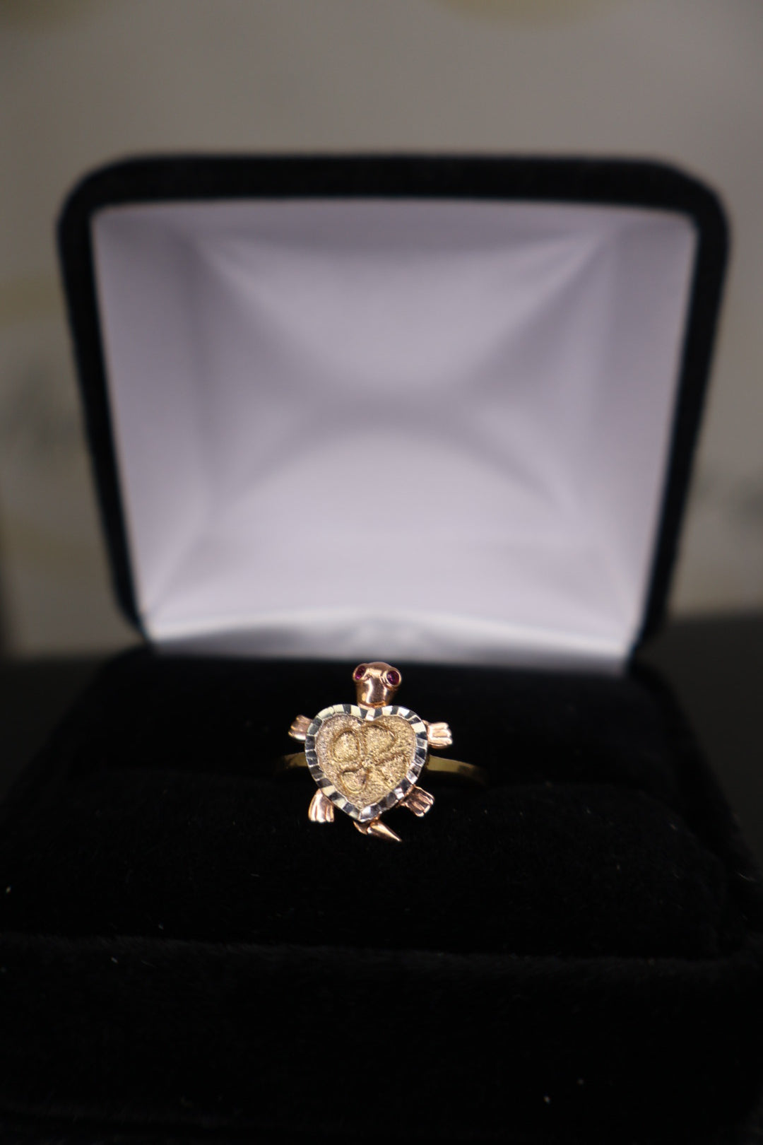 Heart Shell Turtle Ring