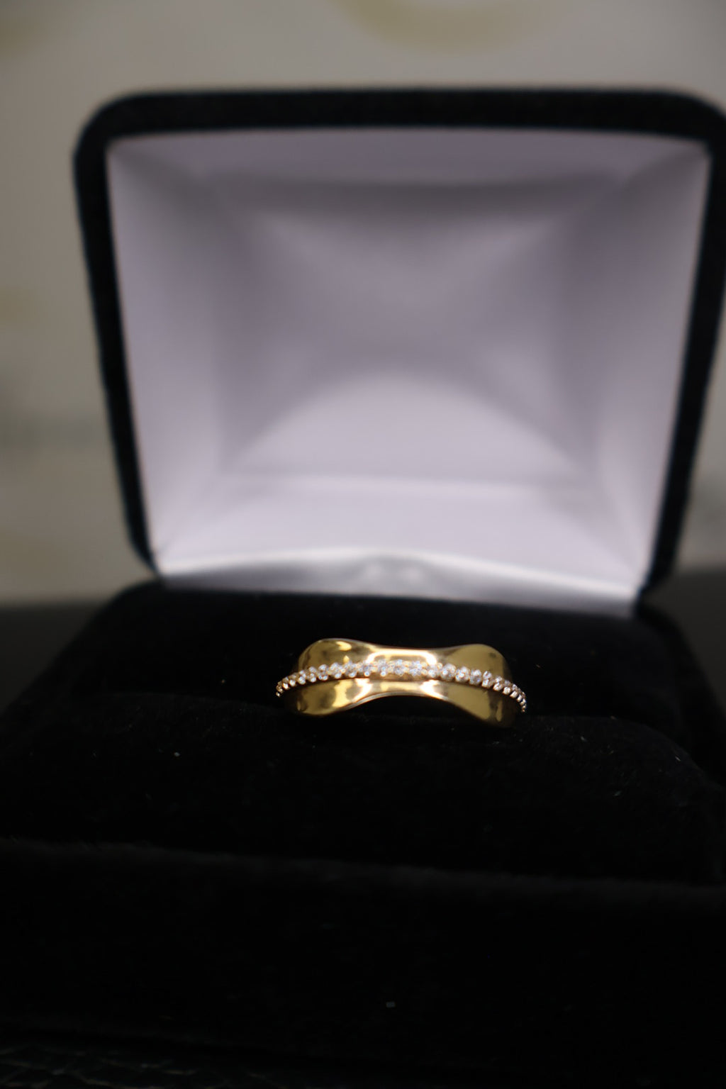 Twist Bypass Ring