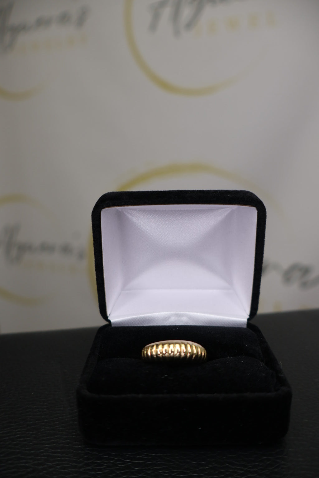 Ribbed Gold Band Ring