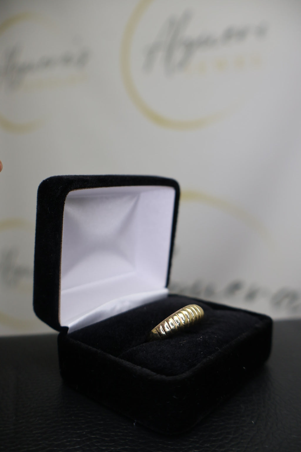 Ribbed Gold Band Ring